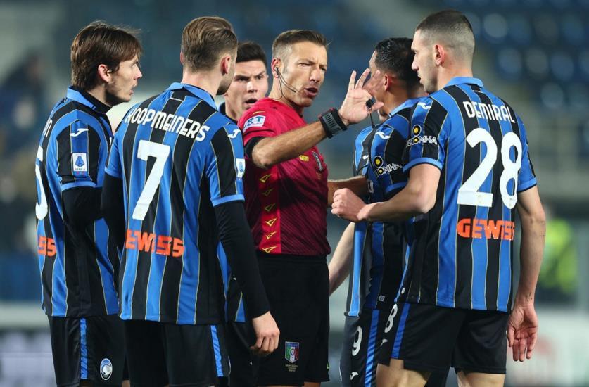 包含热刺险胜本菲卡,贝尔乌龙送礼意甲的词条 包含热刺险胜本菲卡,贝尔乌龙送礼意甲的词条