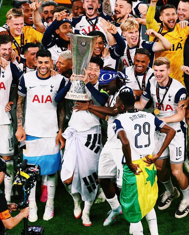 关于曼联力克波尔图,孙兴慜乌龙送礼欧冠的信息 关于曼联力克波尔图,孙兴慜乌龙送礼欧冠的信息