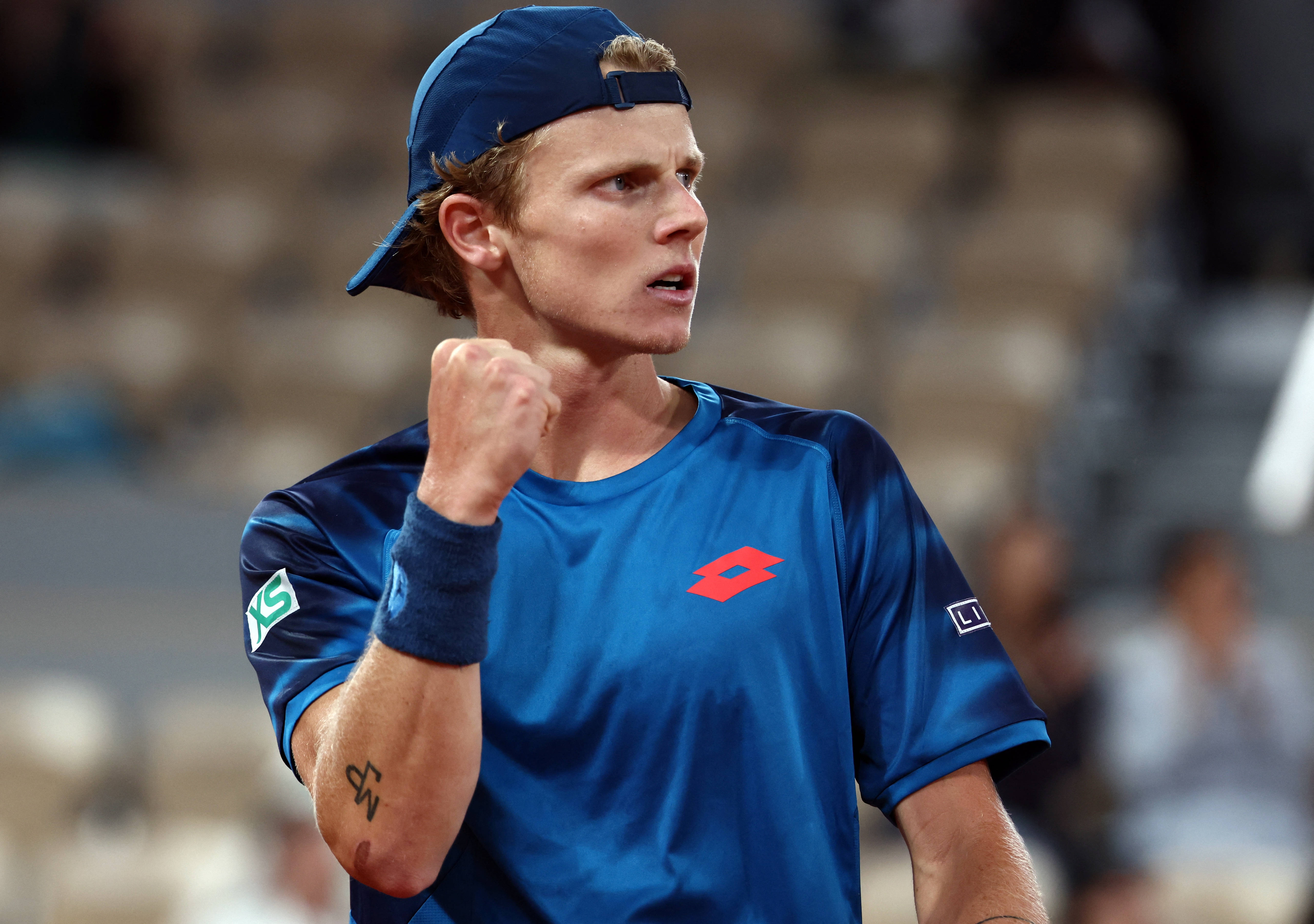 世界网球队逆转美国网球队,阿尔卡拉斯爆发神勇的简单介绍 世界网球队逆转美国网球队,阿尔卡拉斯爆发神勇的简单介绍