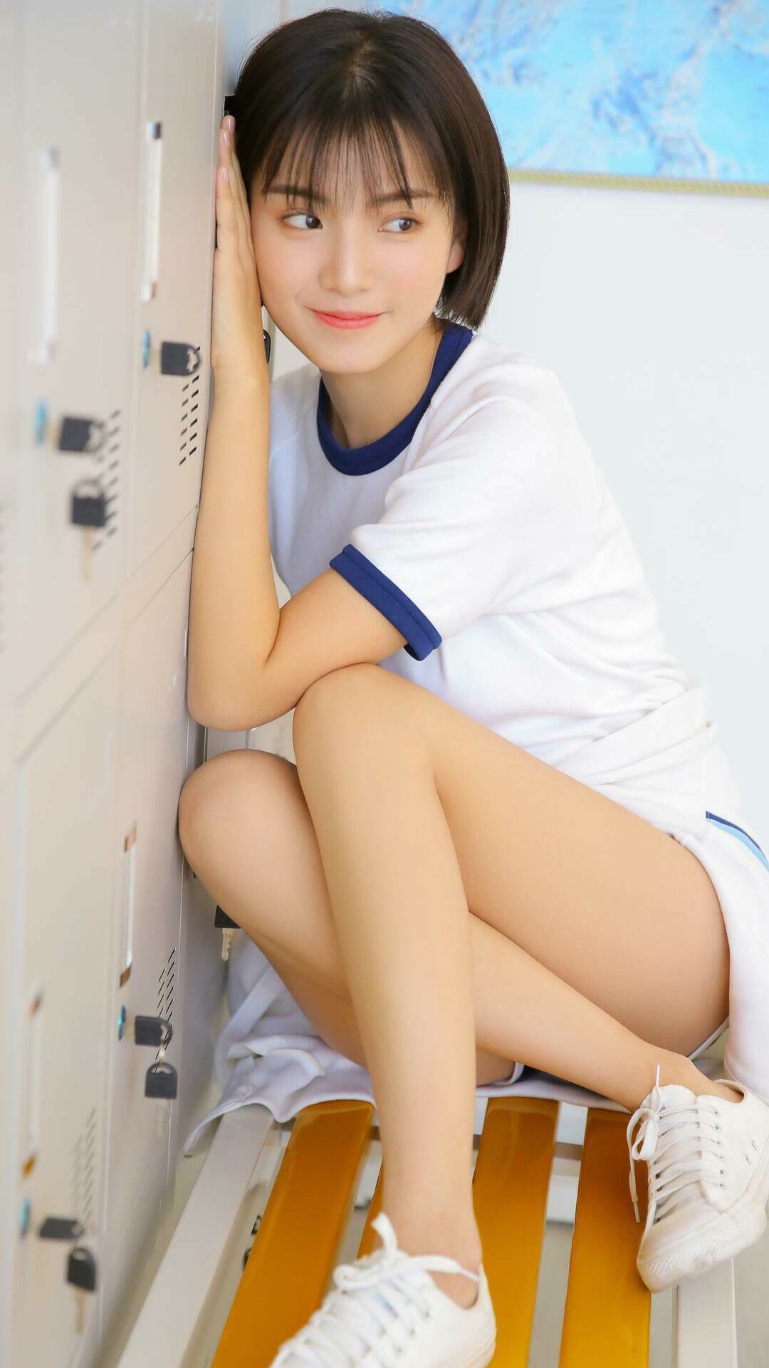 横刀立马！阿尔瓦雷斯一肩挑起两重天，既是莱比锡的旧日梦魇，更是奥地利的新生脊梁